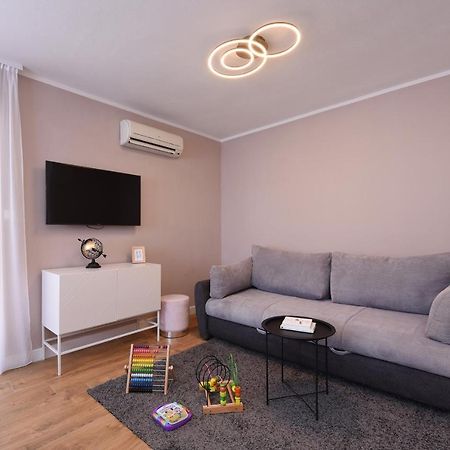 Malako Family Apartments Селине Экстерьер фото
