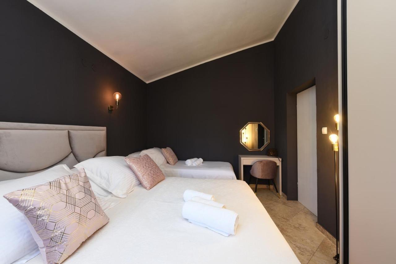 Malako Family Apartments Селине Экстерьер фото